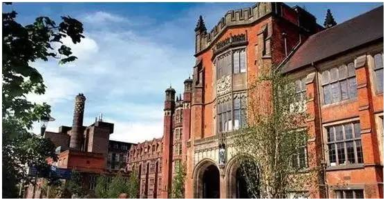 雷丁大学亨利商学院